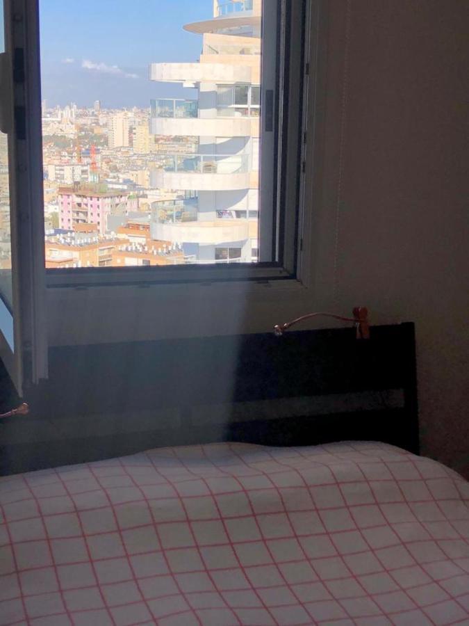 Sky Home Luxury Apartment With Sea View 巴特亚姆 外观 照片